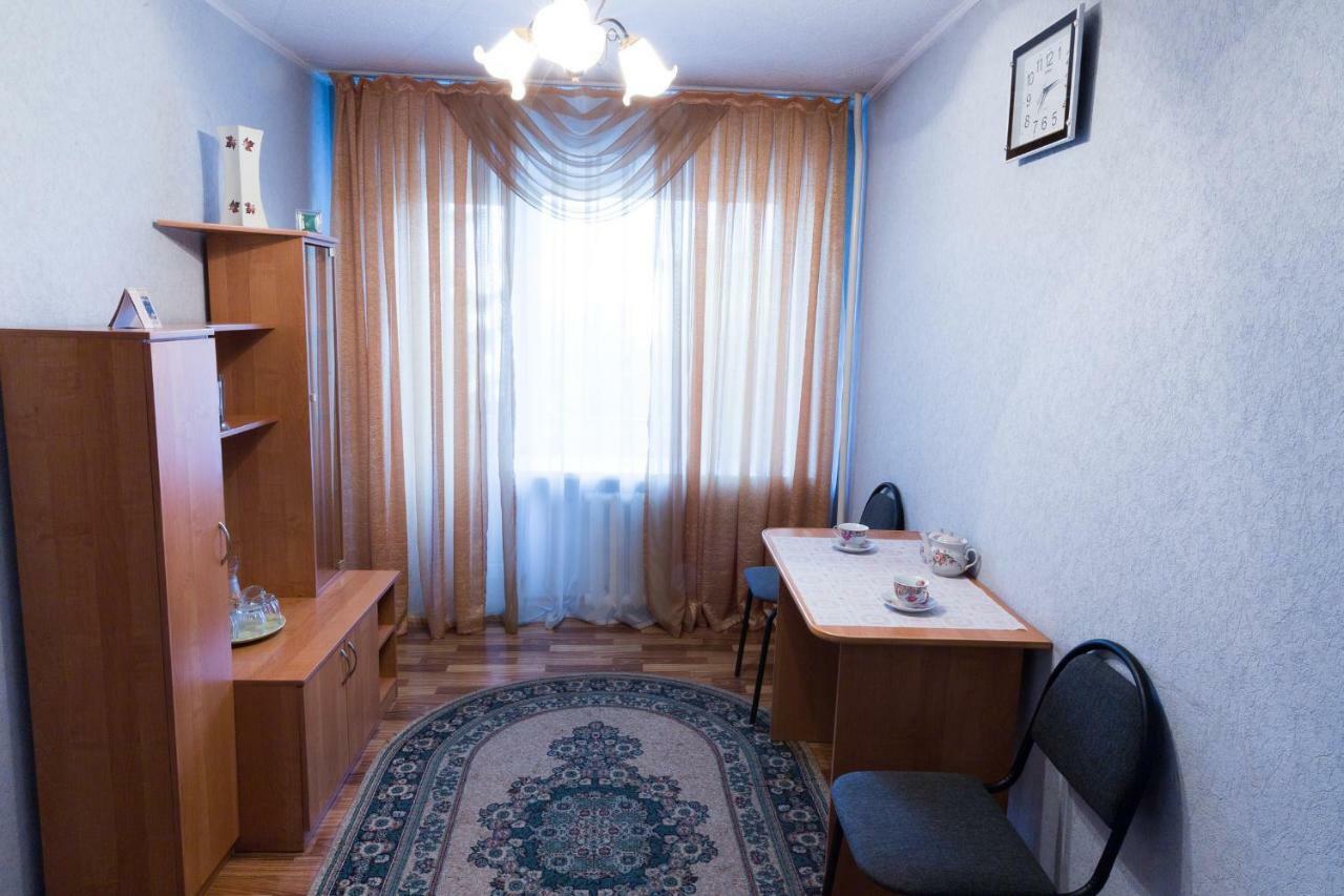 Tourist Hotel Ustʼ-Kamenogorsk Extérieur photo