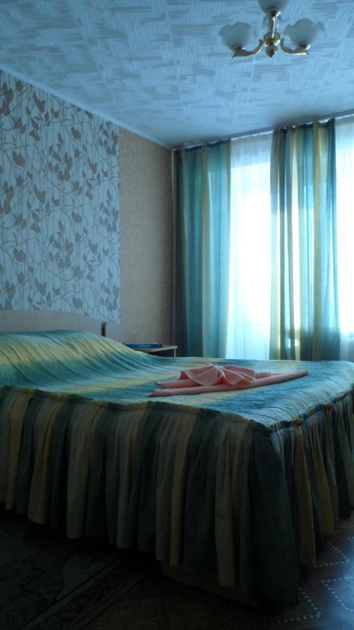Tourist Hotel Ustʼ-Kamenogorsk Extérieur photo