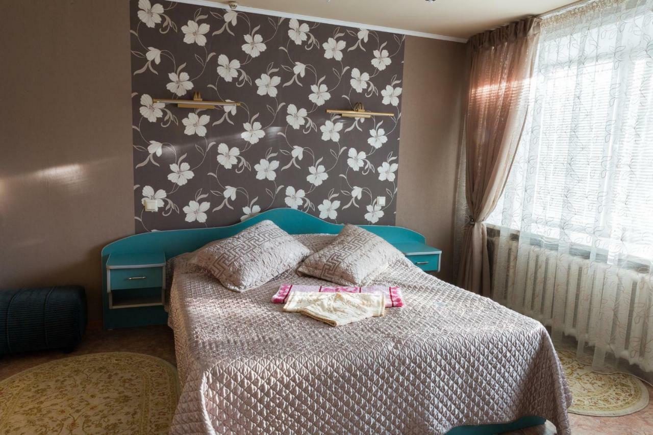 Tourist Hotel Ustʼ-Kamenogorsk Extérieur photo