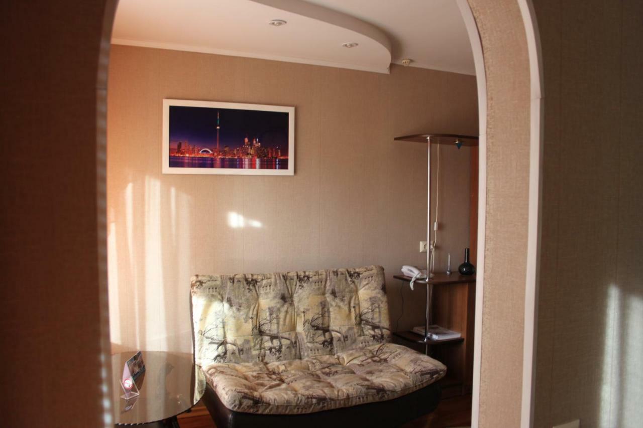 Tourist Hotel Ustʼ-Kamenogorsk Extérieur photo